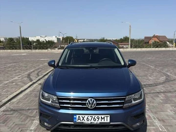 Авто Volkswagen Tiguan 2020 № 8127244