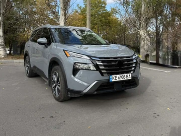 Авто Nissan Rogue 2024 № 8127264