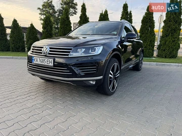 Авто Volkswagen Touareg 2016 № 8127271