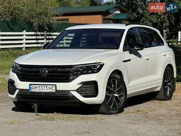 Авто Volkswagen Touareg 2022 № 8127296