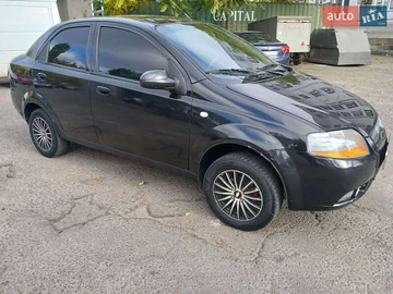 Авто Chevrolet Aveo 2005 № 8127567