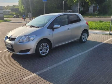 Авто Toyota Auris 2008 № 8127631