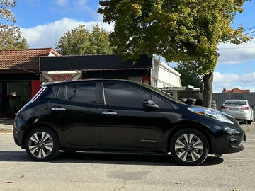 Авто Nissan Leaf 2016 № 8127647