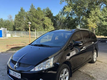 Авто Mitsubishi Grandis 2008 № 8127654