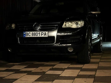 Авто Volkswagen Touareg 2007 № 8127804