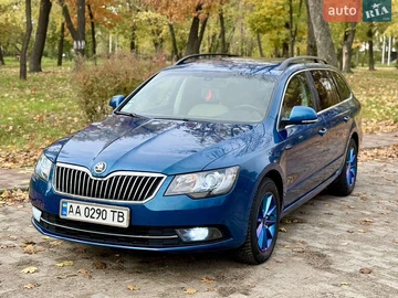 Авто Skoda Superb 2013 № 8127813