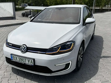 Авто Volkswagen E-Golf 2018 № 8127837