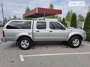Авто Nissan Np300 2013 № 8127845