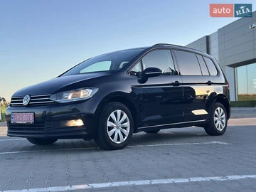 Авто Volkswagen Touran 2019 № 8127996