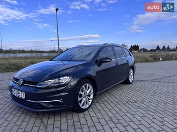 Авто Volkswagen Golf 2019 № 8128007