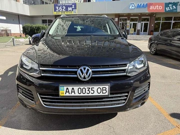 Авто Volkswagen Touareg 2013 № 8128017