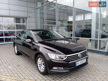 Авто Volkswagen Passat 2019 № 8128050