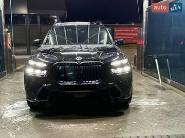 Авто BMW X7 2024 № 8128190