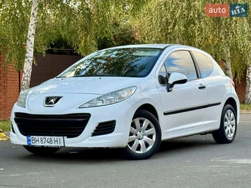 Авто Peugeot 207 2010 № 8128316