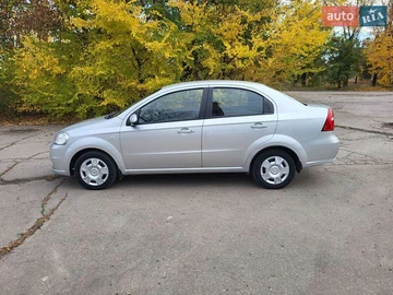 Авто Chevrolet Aveo 2008 № 8128317