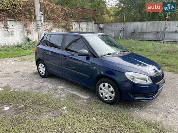 Авто Skoda Fabia 2011 № 8128363