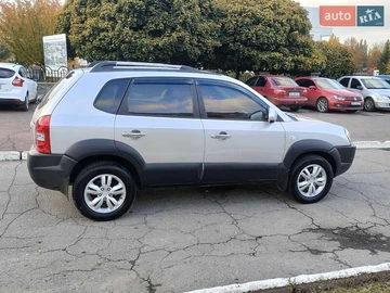 Авто Hyundai Tucson 2011 № 8128630