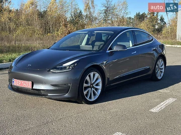 Авто Tesla Model 3 2019 № 8128707