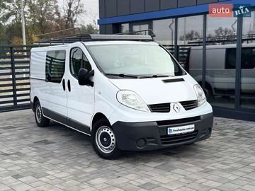 Авто Renault Trafic 2014 № 8128720