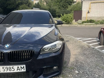 Авто BMW 5 Series 2012 № 8128726
