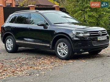 Авто Volkswagen Touareg 2011 № 8128729