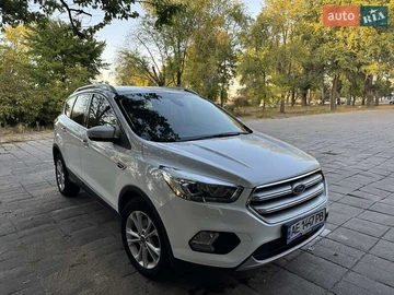 Авто Ford Kuga 2019 № 8128862