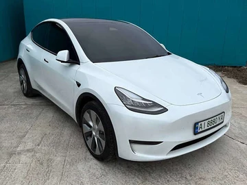 Авто Tesla Model Y 2023 № 8128991