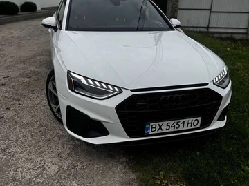 Авто Audi A4 2021 № 8128992