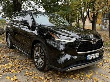 Авто Toyota Highlander 2021 № 8129011