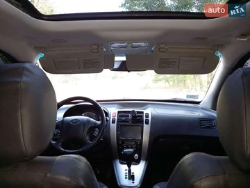 Авто Hyundai Tucson 2008 № 8129317