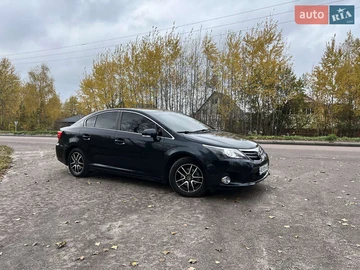 Авто Toyota Avensis 2013 № 8129347