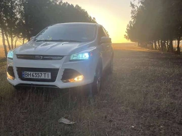 Авто Ford Escape 2013 № 8129434