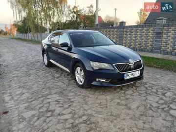 Авто Skoda Superb 2017 № 8129437