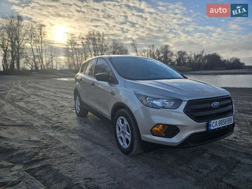 Авто Ford Escape 2017 № 8129449