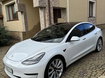 Авто Tesla Model 3 2018 № 8129624
