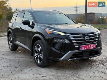 Авто Nissan Rogue 2024 № 8129674
