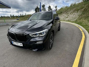 Авто BMW X5 2019 № 8129711