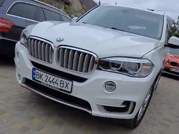 Авто BMW X5 2015 № 8129893