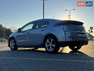 Авто Chevrolet Volt 2013 № 8129981