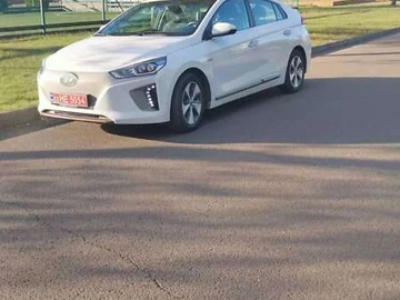 Авто Hyundai Ioniq 2018 № 8130014