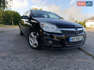 Авто Opel Astra 2008 № 8130139