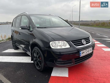 Авто Volkswagen Touran 2006 № 8130140