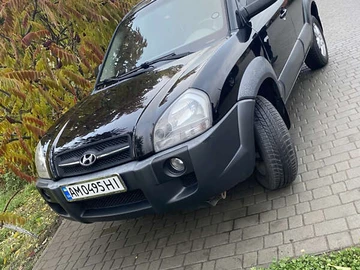 Авто Hyundai Tucson 2007 № 8130215