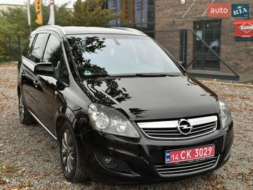 Авто Opel Zafira 2010 № 8130349