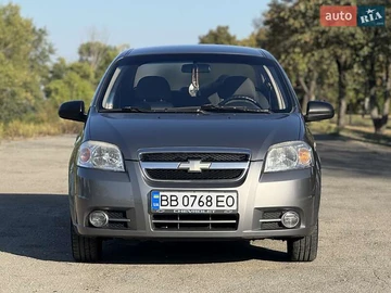 Авто Chevrolet Aveo 2006 № 8130467