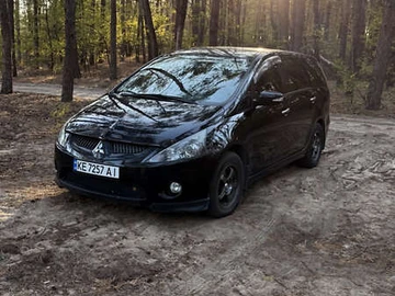 Авто Mitsubishi Grandis 2006 № 8130486