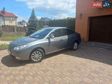 Авто Hyundai Elantra 2010 № 8130512