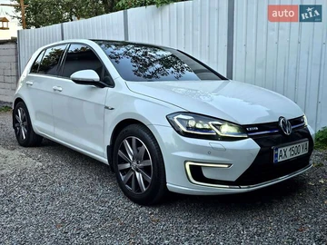 Авто Volkswagen E-Golf 2018 № 8130544