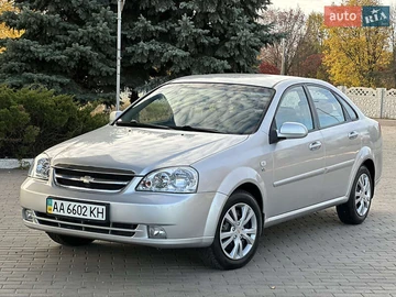 Авто Chevrolet Lacetti 2010 № 8130705
