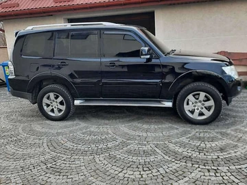Авто Mitsubishi Pajero Wagon 2008 № 8130736